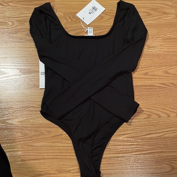 Black bodysuit NWT - Picture 4 of 5